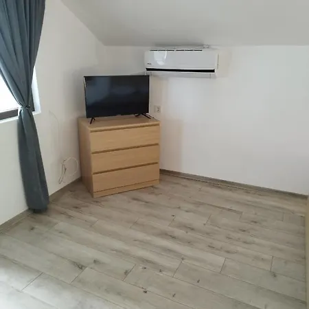 симеонов וארנה